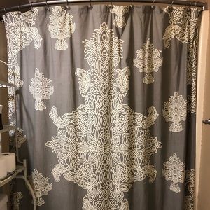 Gray & cream shower curtain